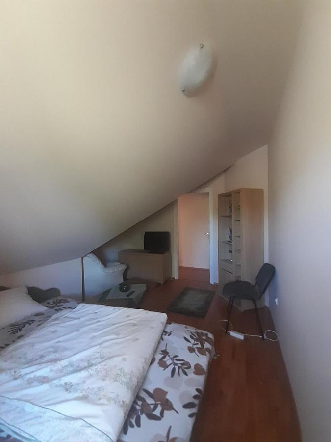 Szemermetes Erzsok Nyaralohaz Villa Gyomaendrod Exterior photo